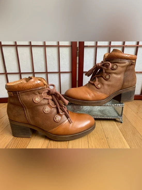 EUC PIKOLINO LYON Carmel/Brown Leather Lace-Up Side-Zip Ankle Boots Size 38/7.5