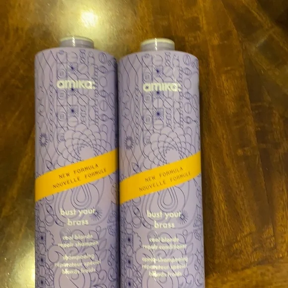 Amika Bust Your Brass Blond shampoo conditioner