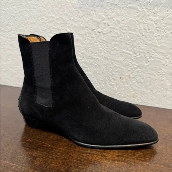 Tod’s Ankle Leather Boots