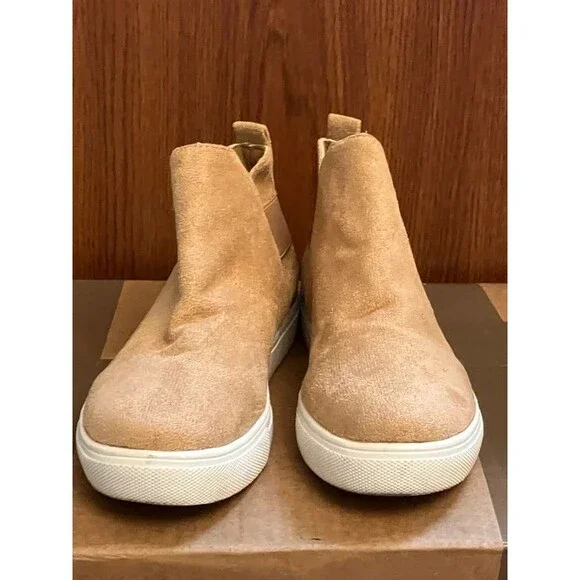 High Top Slip on Booties Size 39