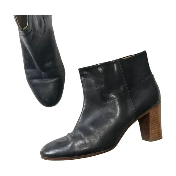 Maison Martin Margiela Black Leather Ankle Booties Size 38 Made in Italy
