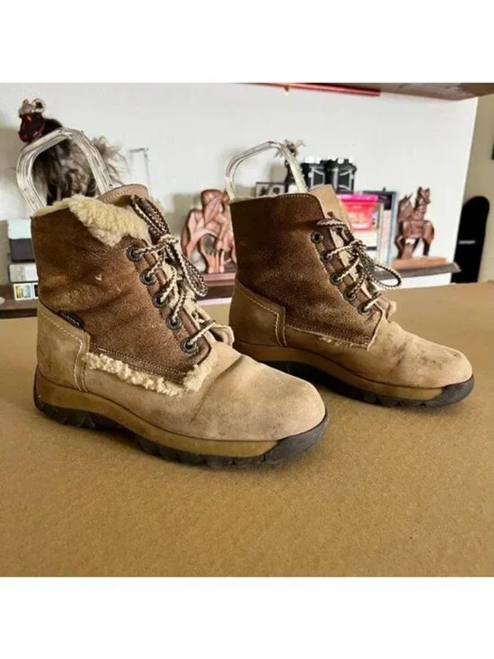 Blondo Nubuck Leather Sherpa Hiking Bootie