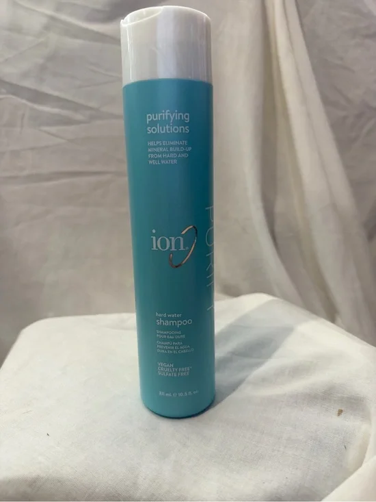 Purifying Soluts Hard Water Shampoo - Teal