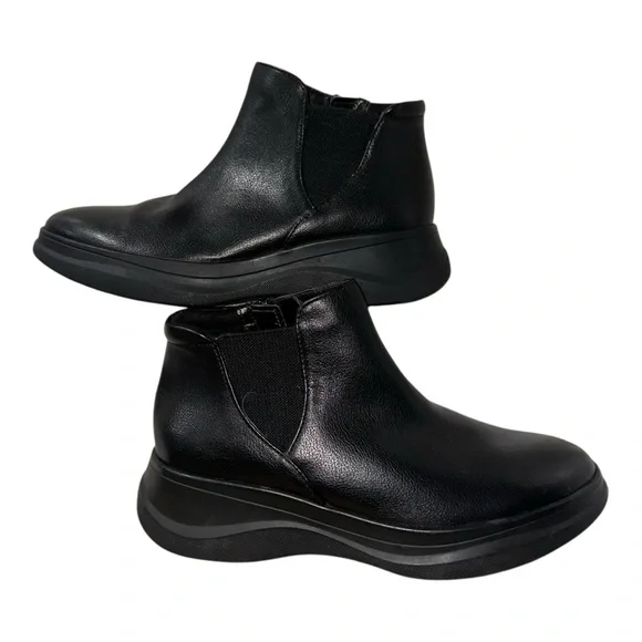 NATURALIZER Womens Black 1