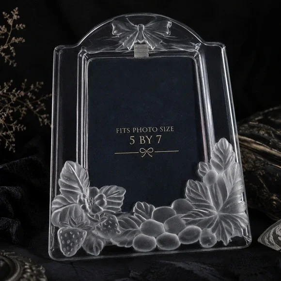 Vintage‎ Frosted Crystal 5x7 Picture Frame Bow Strawberry Cottagecore Decor