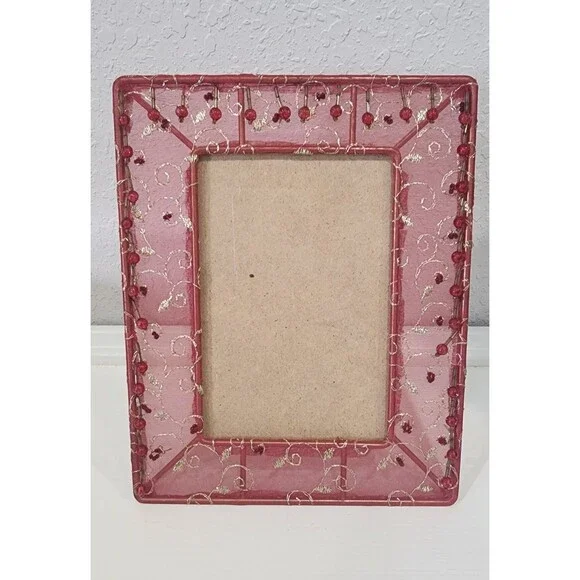 Holds 4x6 Picture Frame Red Mesh Fabric Gold Wire Beaded Accents Boho