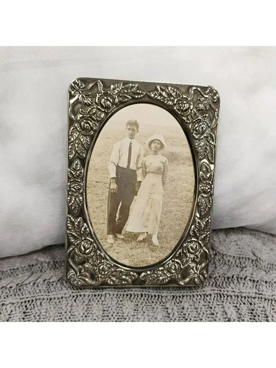 Antique Silver Floral Photo Frame With Vintage Portrait Of Couple 6