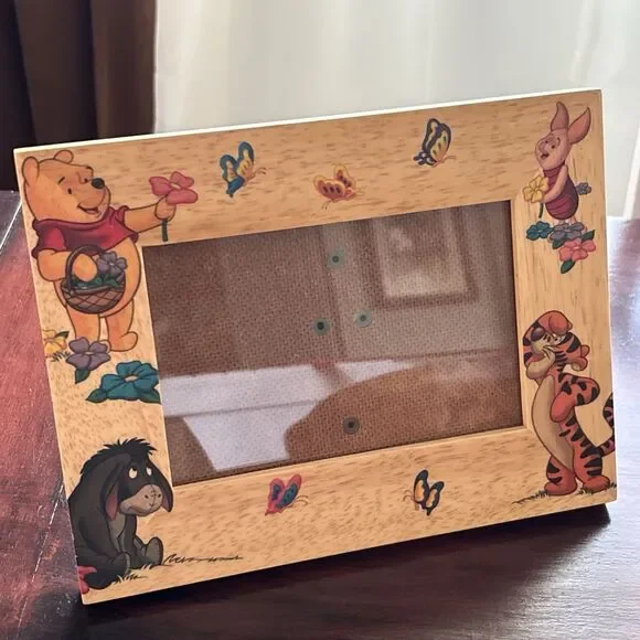 Vintage Winnie The Pooh Wooden Picture Frame-Winnie, Eore, Tigger, Piglet