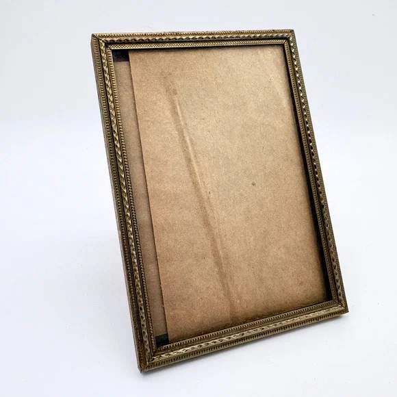 Vintage Brass Picture Frame 3.5x5 Hollywood Regency Cottagecore Decor