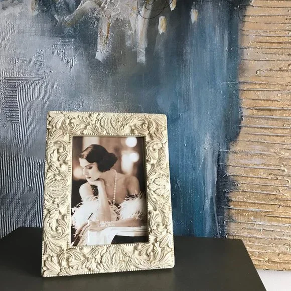 Picture frame for 5
