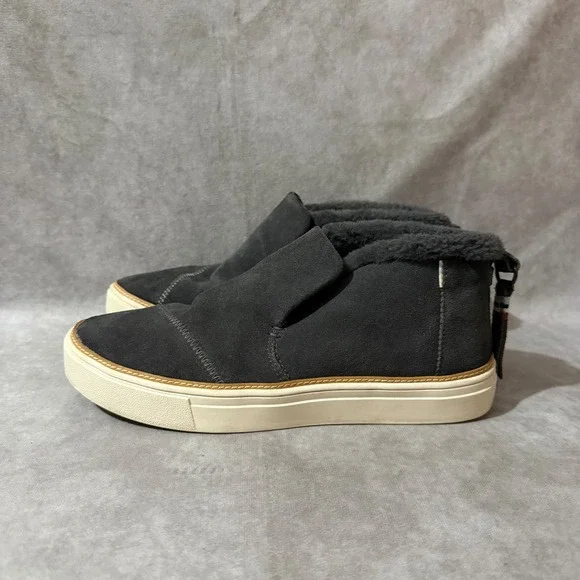 TOMS Jutti Mid Bootie Womens Size 9 Charcoal Grey Faux Fur Lined Slip On