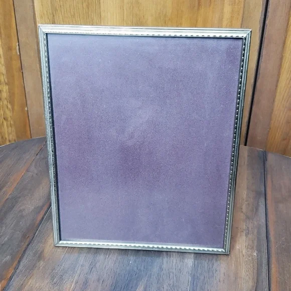 Vintage Antique Gold Free Standing 8x10 Picture Frame