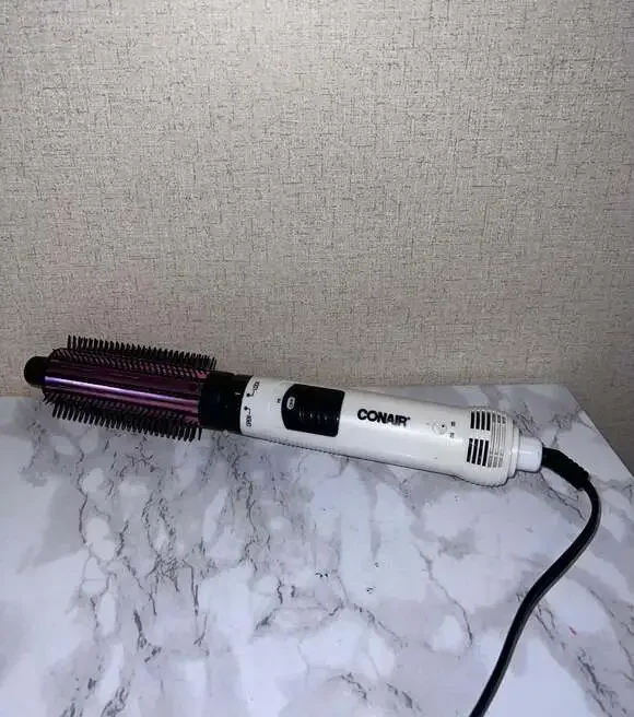 Conair CD160PCS Dual Voltage Hot Air Styling Brush