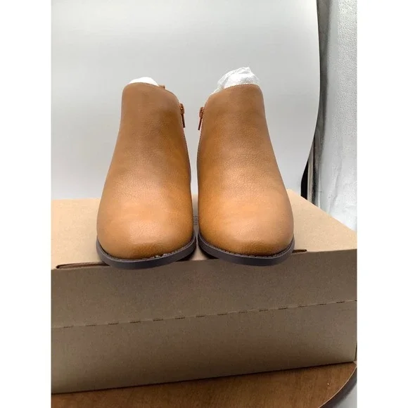 Journee Collection Ellis Tan Vegan Leather Ankle Booties Low Block Heel Womens 7