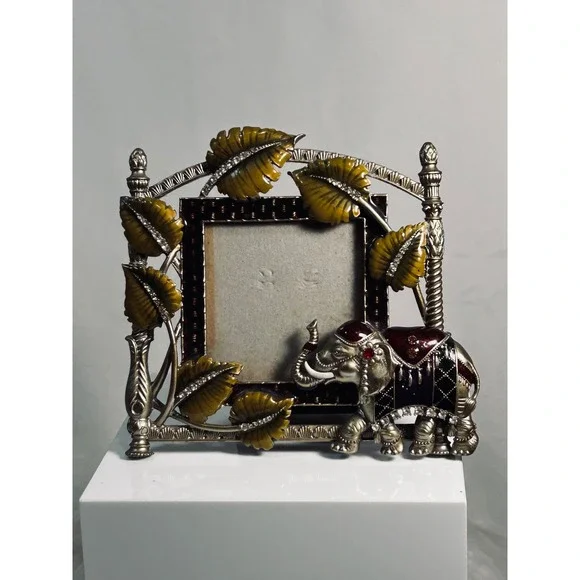 Vintage Elephant‎ Enamel Rhinestone Picture Frame Ornate Metal Boho Decor Silver