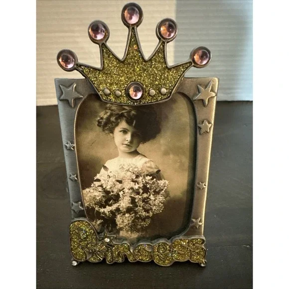 Vintage Ornate Mini‎ Pewter Frame Easel Style 3.25