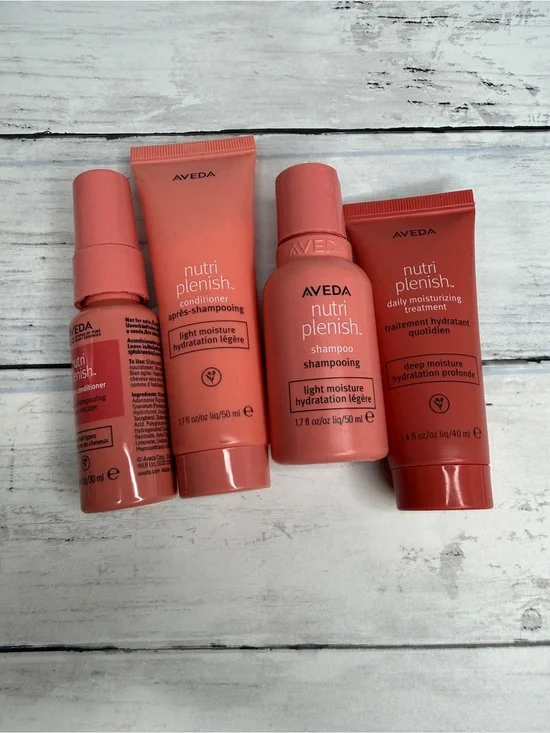 Set of Aveda Nutri Plenish travel set hair care