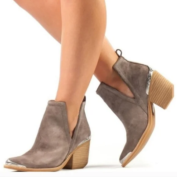 Silver Tip Western Cutout Cowboy Bootie Like New Coastal Cowgirl Boho Festival‎