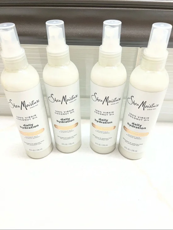 Shea Moisture Daily Hydration Leave-In Treatment Spray. never used. Bundle of 4