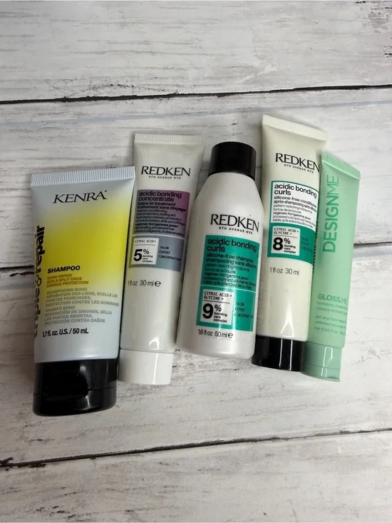 Kit of Redken curls styling travel hair care items