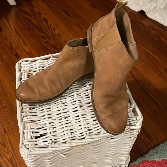 SPERRY WOMENS Topsider BOOTIE SUEDE /leather‎ TAN SIZE 7