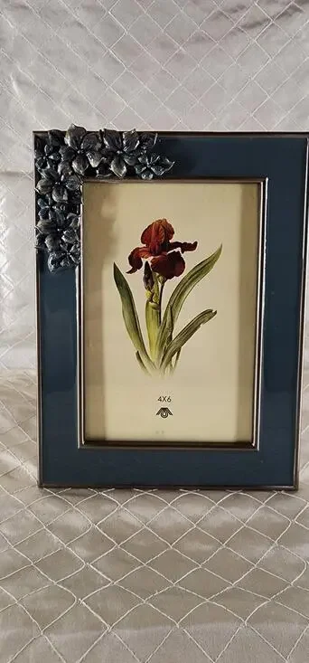 Vintage Blue Enamel Floral Metal 4x6 Picture Frame Raised 3DFlowers CottageDecor