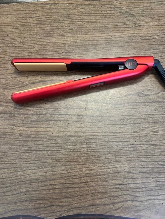 CHI Red Ceramic Flat Iron Hair Straightener - Smooth Professional Styling