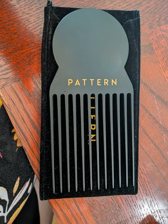 PATTERN Black Afro Pick Hair Comb