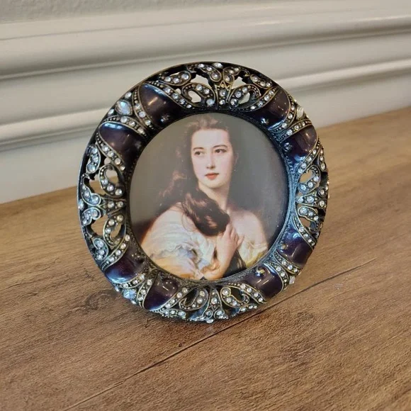 Vtg Circular Enamel & Iron Picture Frame Victorian Lady Gold Jeweled Filigree