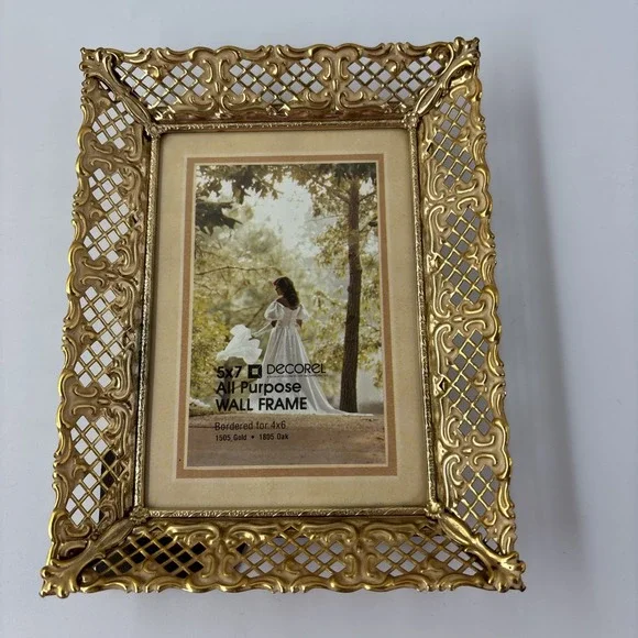 Vintage Picture Frame Gold Tone Filigree Whitewashed Enamel Decorel Co. 5x7