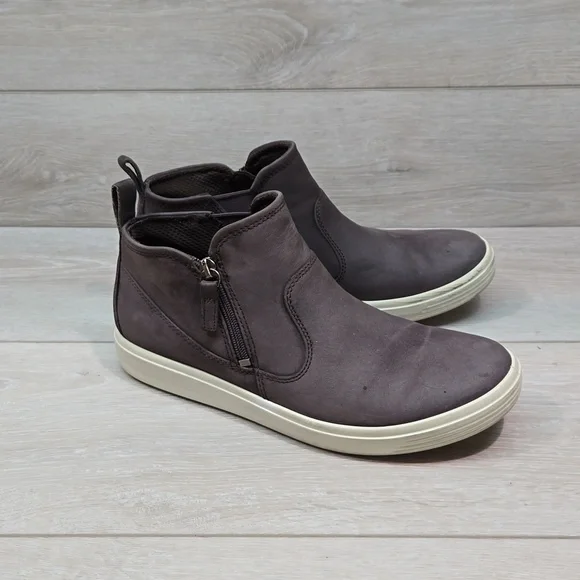 Ecco Womens Ankle Sneakers Leather Flats boots shoes sz 39/8-8.5