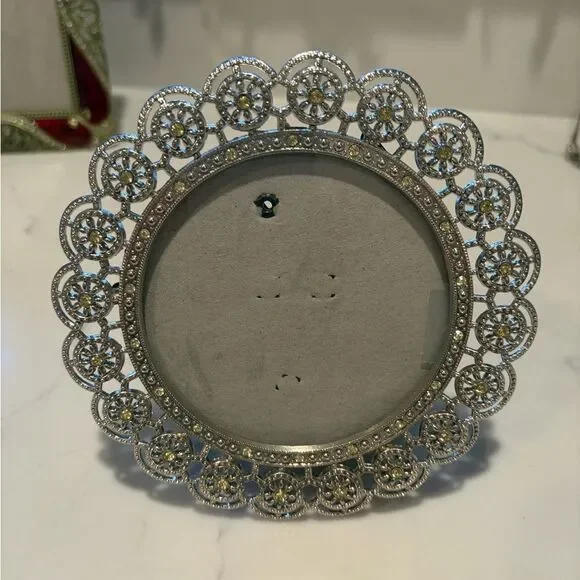 Decorative Silver Floral Round Picture Frame with Crystal Accents