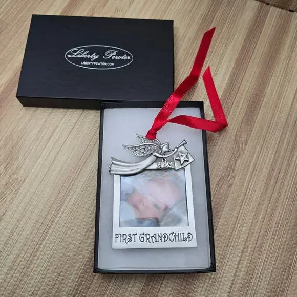 Liberty Pewter 2023 First Grandchild Mini Picture Frame Ornament NIB