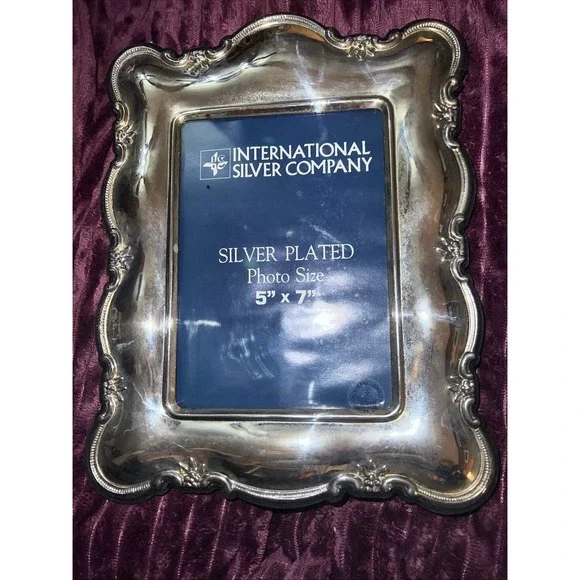 Art Nouveau Style Silver Plated Photo Frame By International Silver Co 5x7