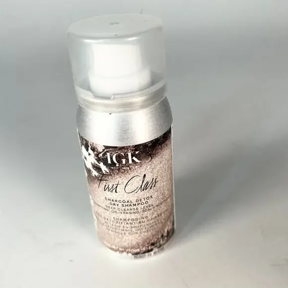 IGK First Class Charcoal Detox Dry Shampoo Hair Oil-Erasing Travel 1oz 45 ml New