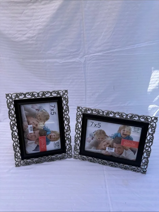 Generic Ornate 7x5 Black and Silver Picture Frame - Set of 2