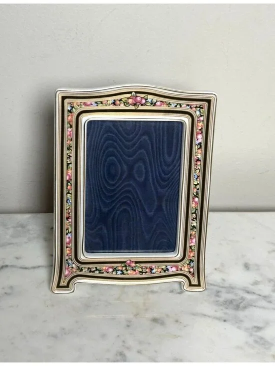 Vintage Floral 4x5 Picture Frame | Cottagecore Tabletop Photo Frame | Pink Flowe