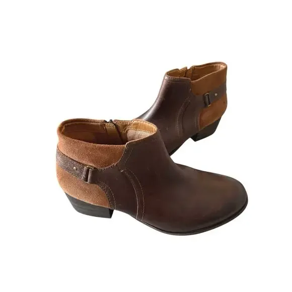Clark’s Artisan Sz 9 Maypearl Brown Rustic Buckle Side Boots Leather Western