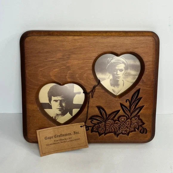 Cape Craftsmen Vintage Wood‎ Double Heart Picture Frame Carved Floral Plaque 9x7