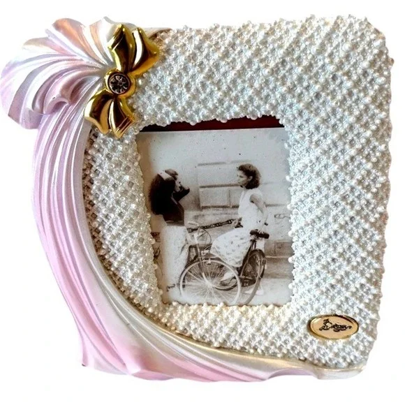 Vtg Berger Italy Faux Pearl Mesh Pink Ribbon Photo Frame Hollywood Regency Glam