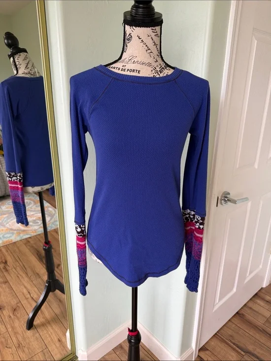 Free People Royal Blue Long-Sleeve Thermal Top with Pink Accent Cuffs