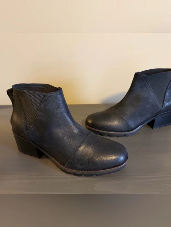 Sorel Cate Chelsea Black Ankle
