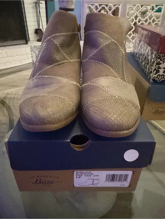 Bass Nina Ankle Boots in Taupe Suede with Textured Panels