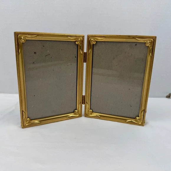 Vintage Gold Tone Metal Double Folding Picture Frame Ornate Bifold 5x7 Portrait