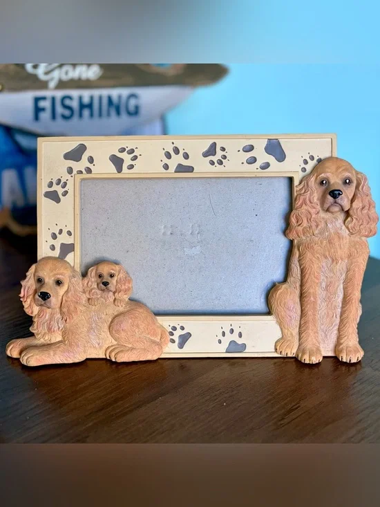 Dog Photo Frame with Golden Retriever Design - Beige