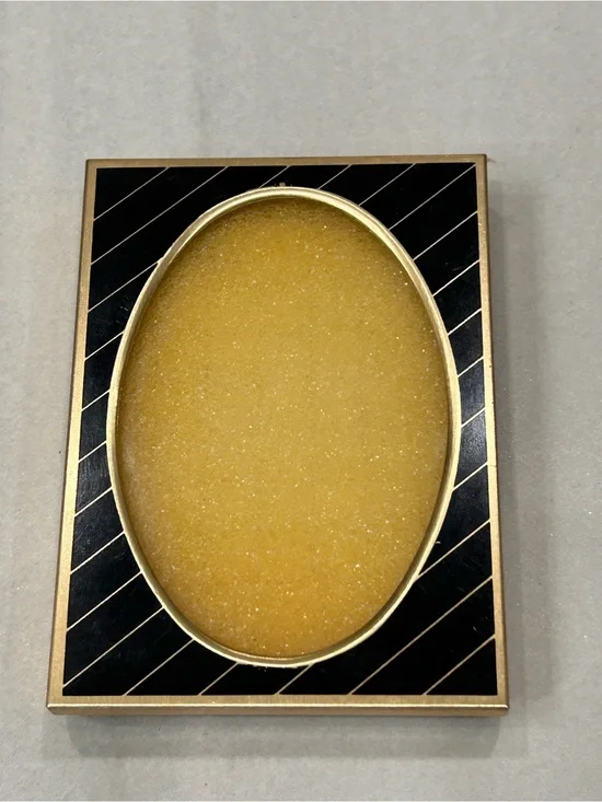 Vintage Gold Brass Oval Picture Frame Photo 2x3