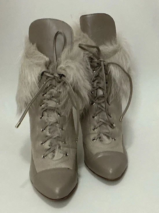 Ann Taylor Daniela Fur Lace-Up Booti size 7