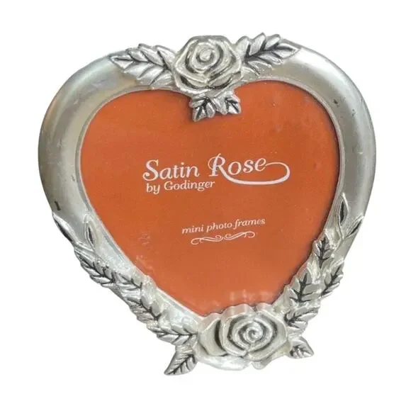 VTG Ornate Silver Plate Oval Heart Picture Frame Satin Rose Godinger Standing