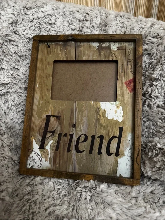 Rustic Distressed Wood Hanging Photo Frame 