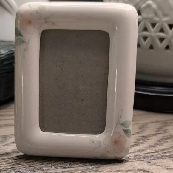 Vintage Floral Ceramic Photo Frame
